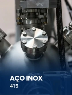 Detalhe de flange de alta precisão em aço inox 415 para vaso de pressão.