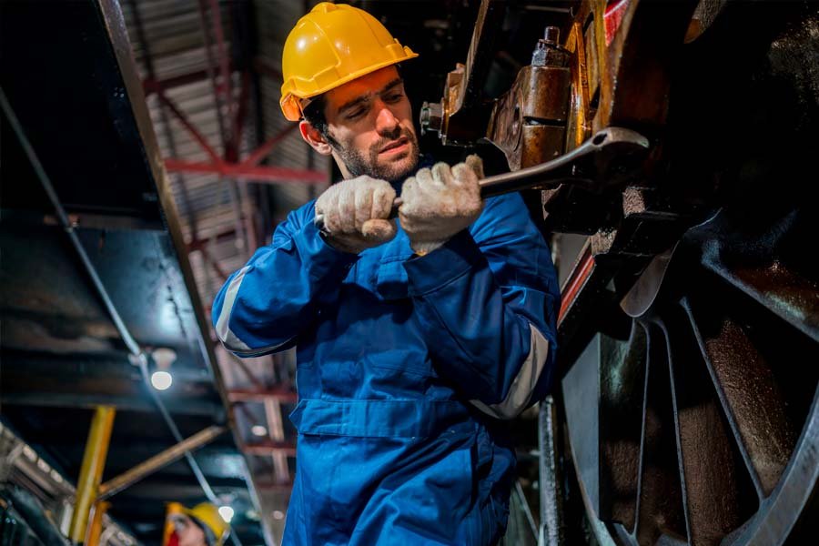 Corrosão sob isolamento térmico (CUI): o que a engenharia deve avaliar